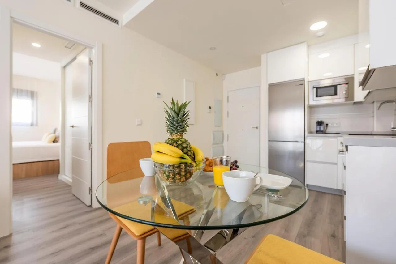 Modern Apartment Next To Train/Bus Station Málaga 0*,