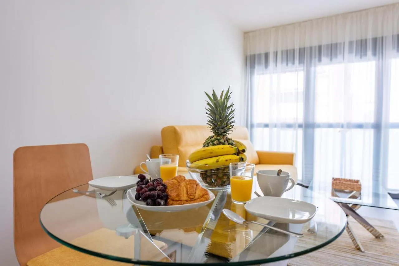 Modern Apartment Next To Train/Bus Station Málaga